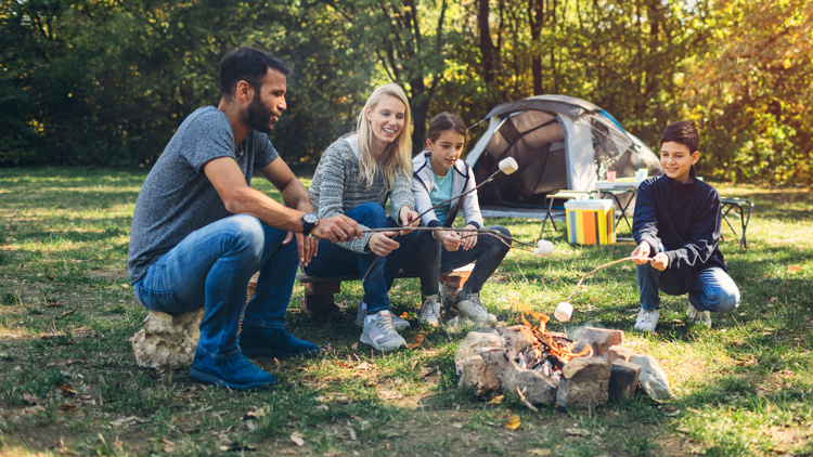 Titelbild zum Blogbeitrag mit dem Thema Camping mit Kindern