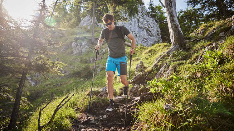 Der Guide für richtiges Bergabgehen beim Wandern