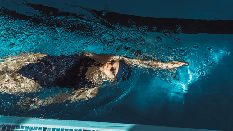 Rückenschwimmen