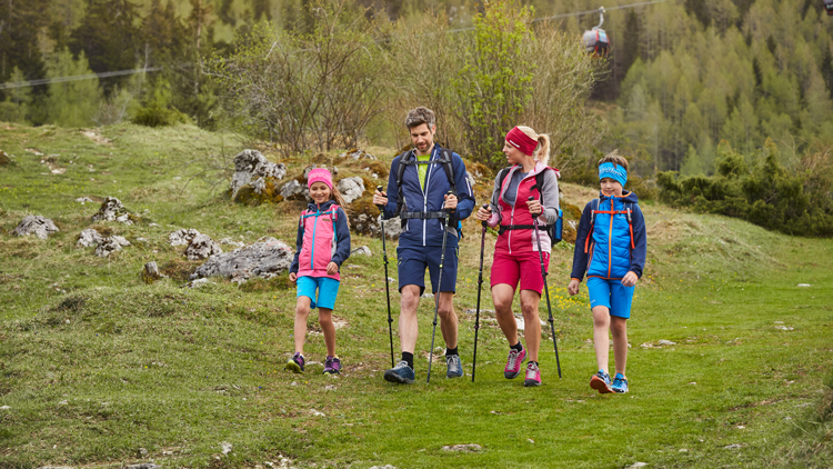 7 Argumente, mit denen du deine Familie vom Wandern überzeugst