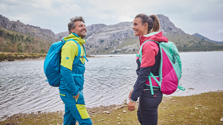 Internationale See-Wanderungen