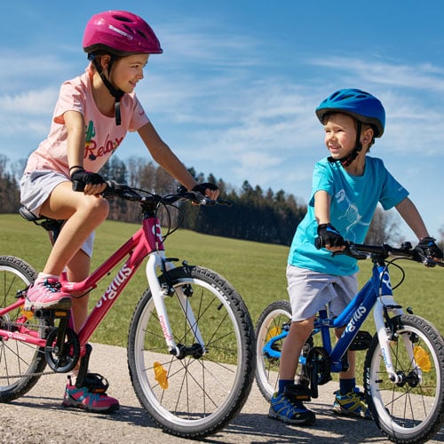 Kindern Fahrradfahren beibringen